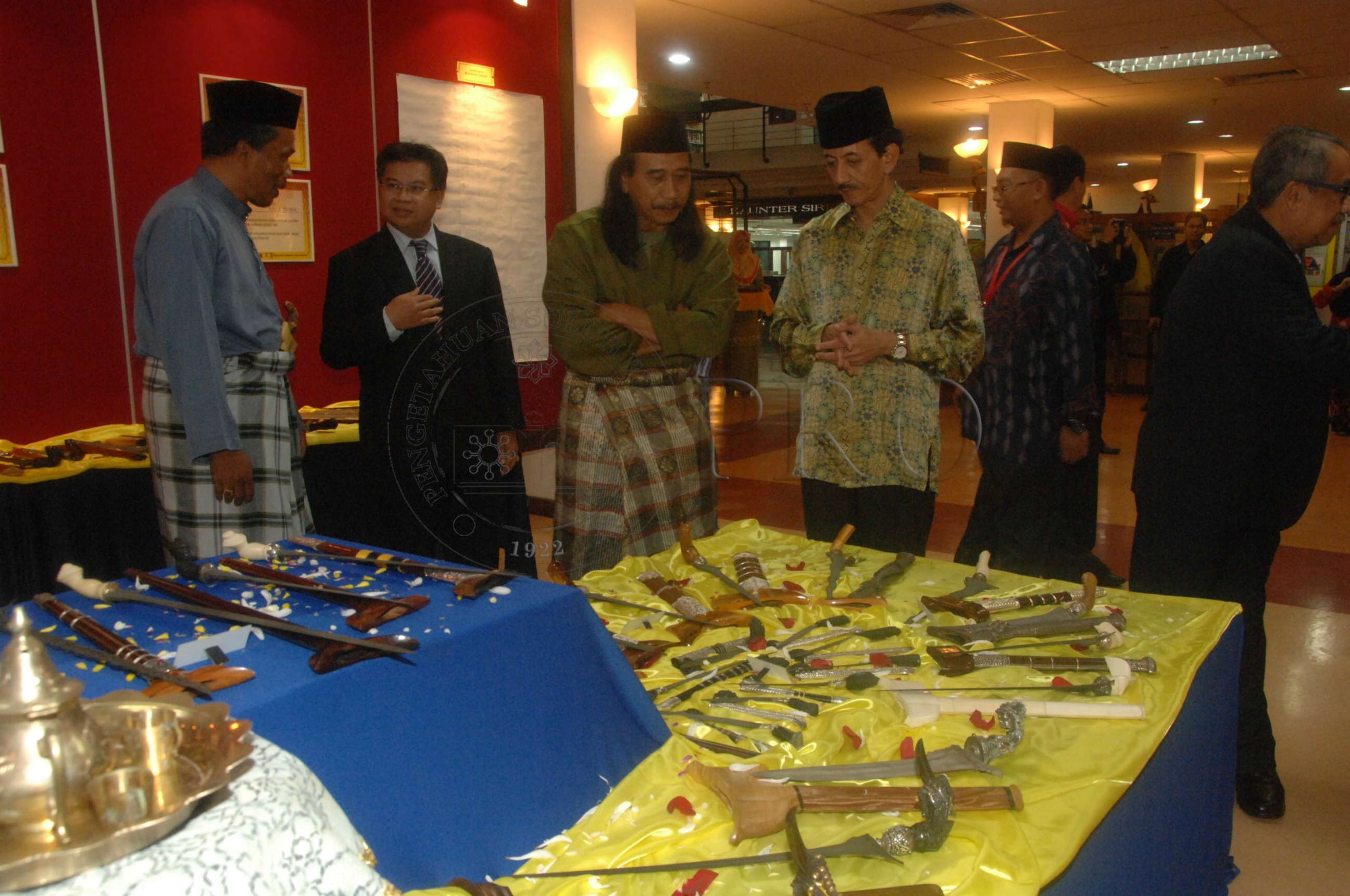 PRO 14 33 WACANA FBA 0086